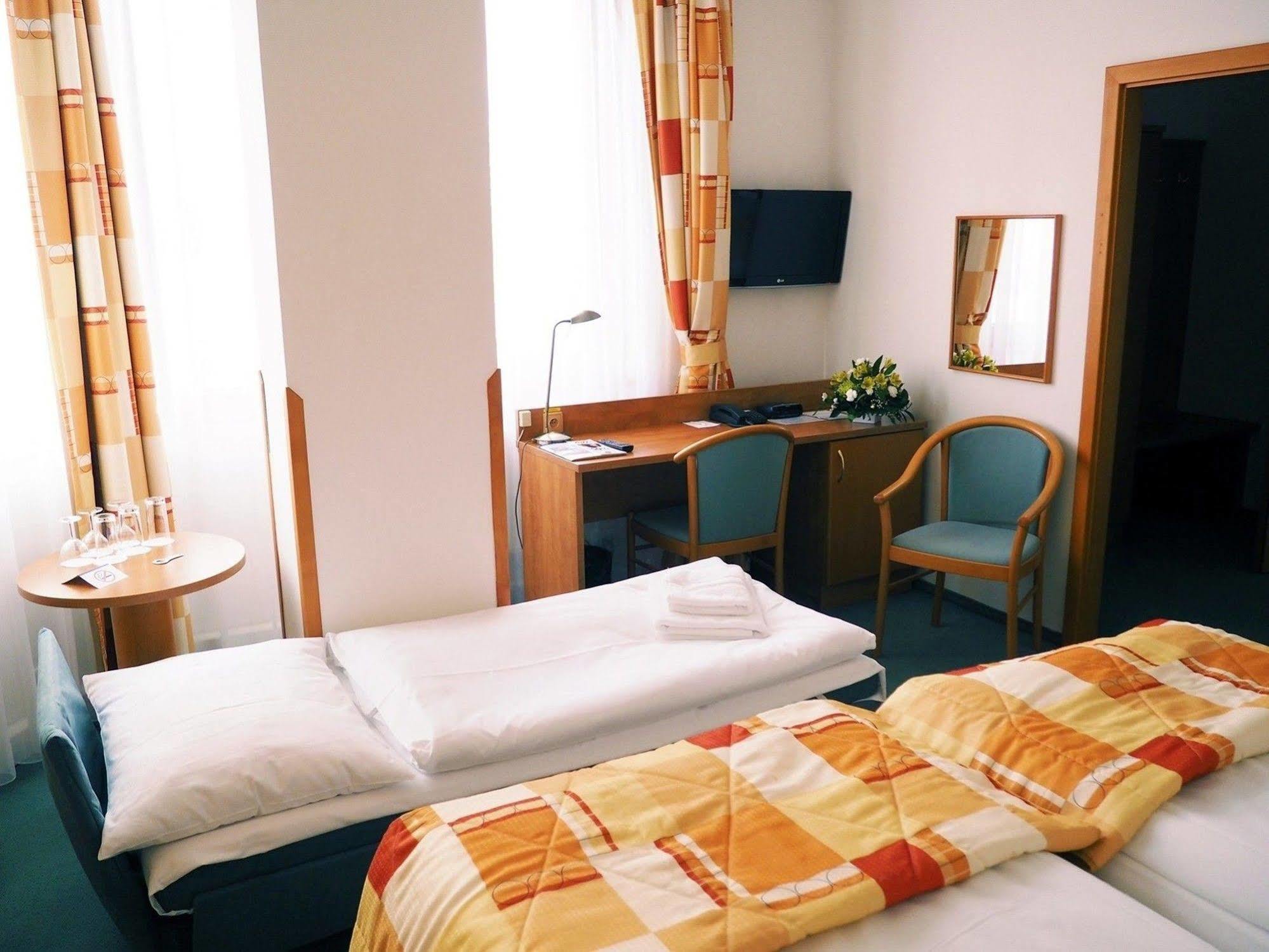 Hotel Vladimir Ústí nad Labem Εξωτερικό φωτογραφία