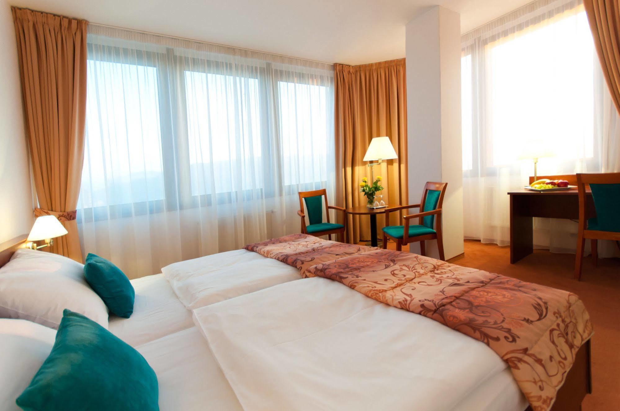 Hotel Vladimir Ústí nad Labem Εξωτερικό φωτογραφία